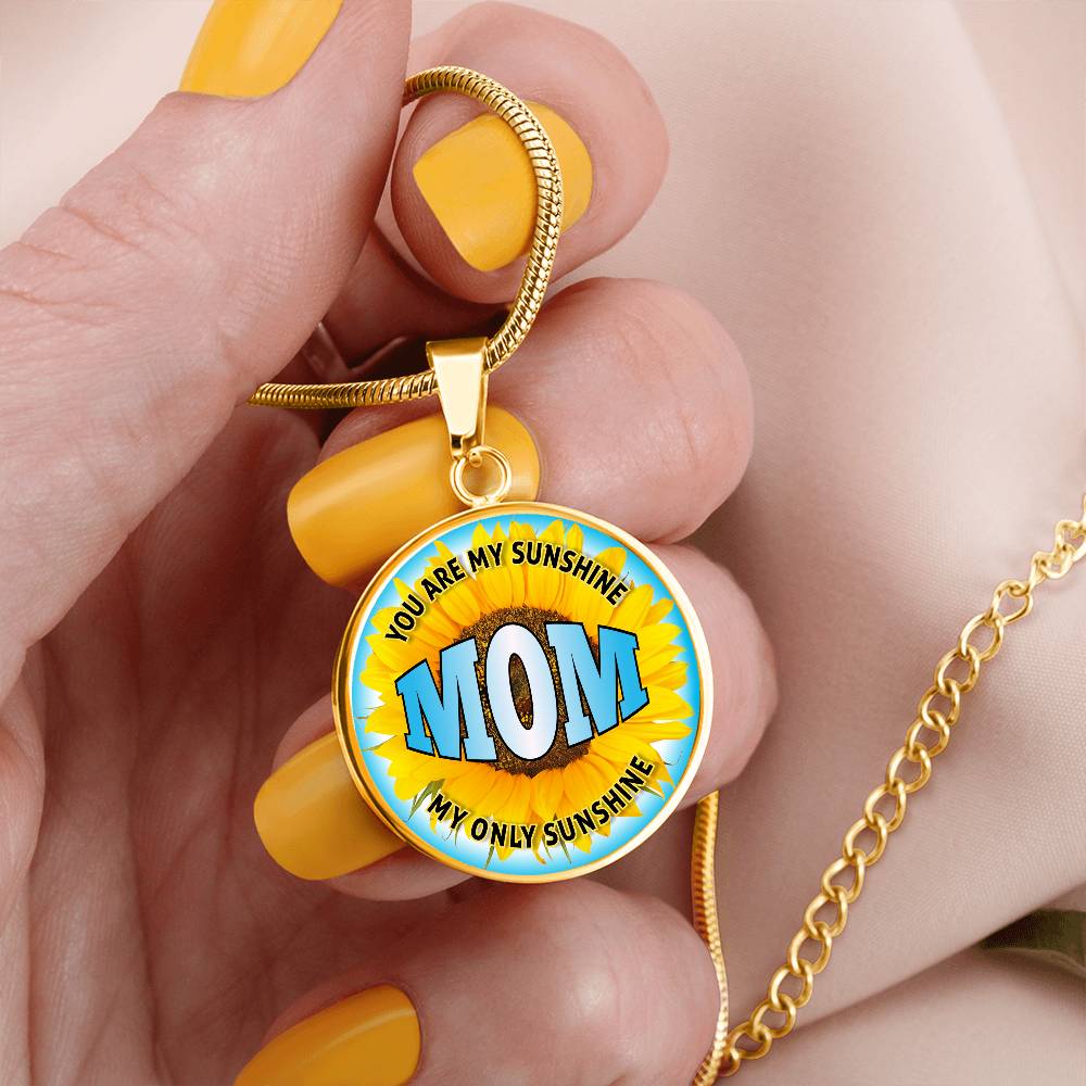 Personalized Circle Necklace for Mom