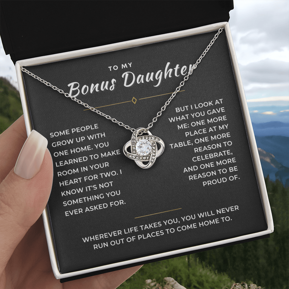 Bonus Daughter Love Knot Necklace, Two Homes Message Card